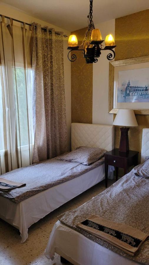 Villa Vid-Bil カルプ エクステリア 写真